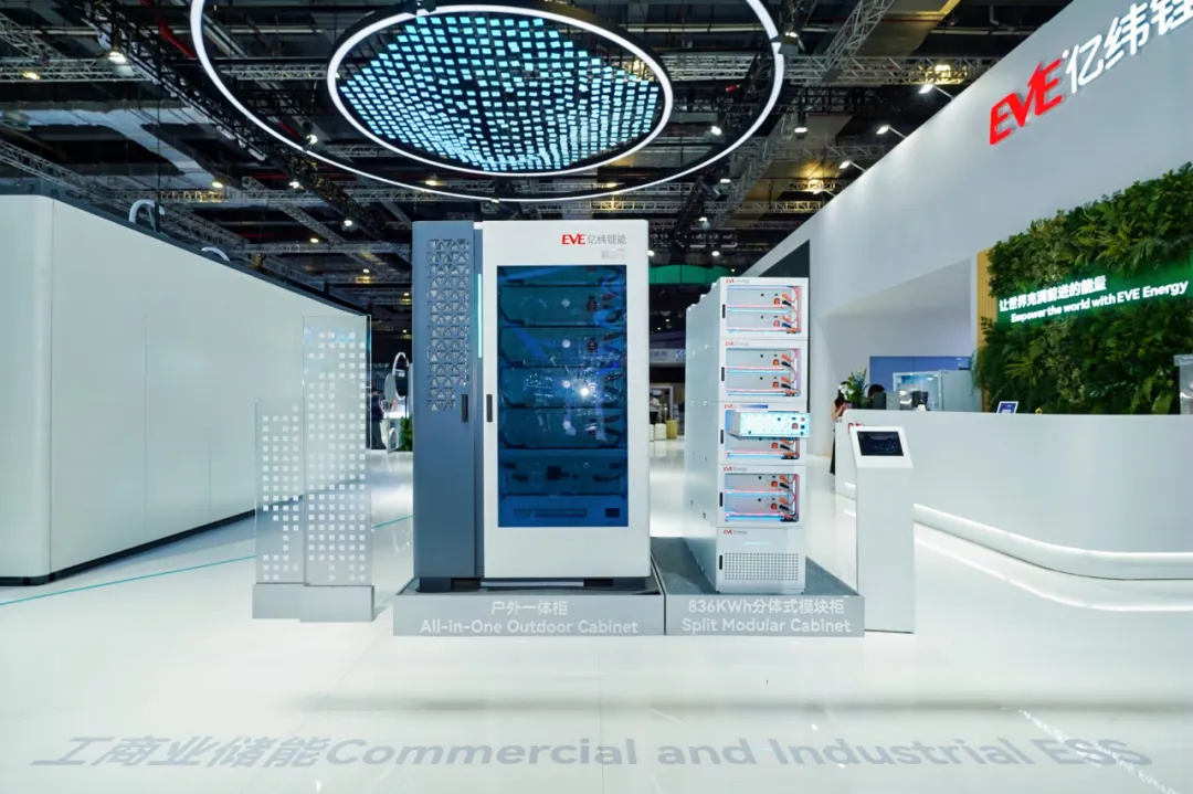 EVE 836kWh Split Modular Cabinet