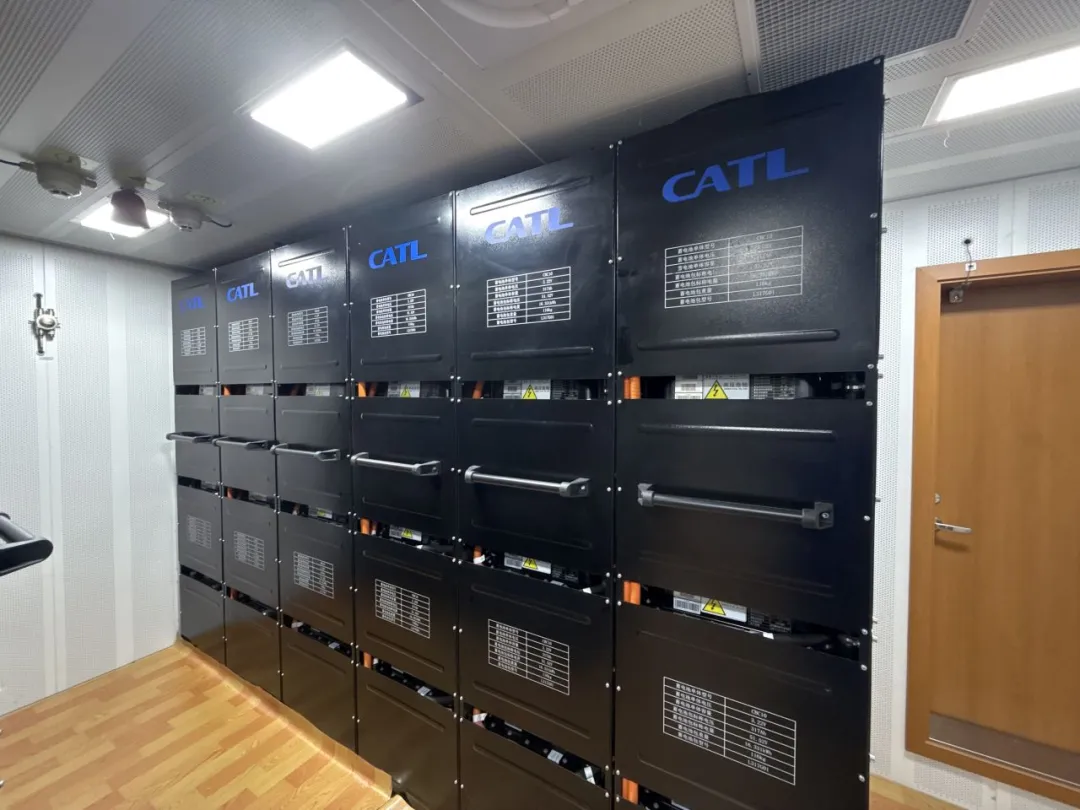 CATL Powers China’s First Hydrogen-Electric Tugboat