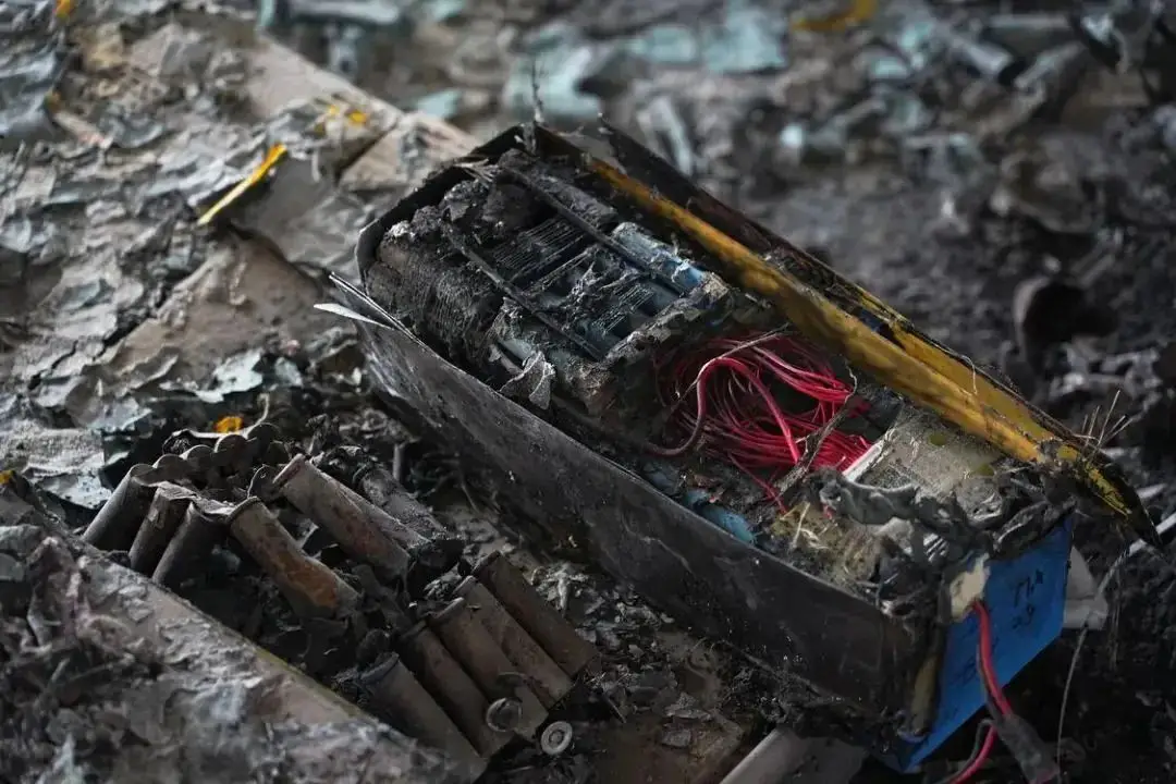 How to Tell If a Lithium Battery Is Safe — 7 Warning Signs You Shouldn’t Ignore